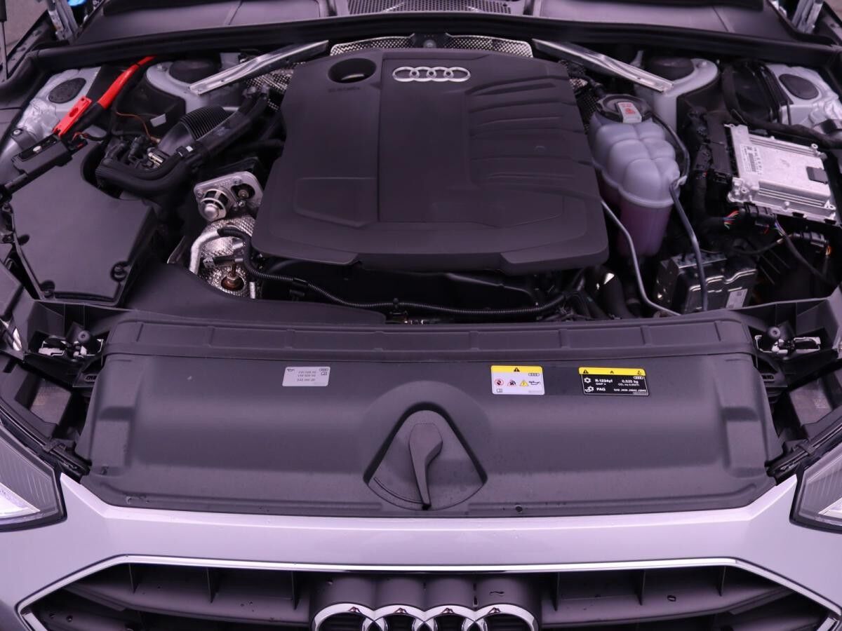 Audi A4 Avant 30 TDI S-tronic / MMI-Navi+, Tour, ACC