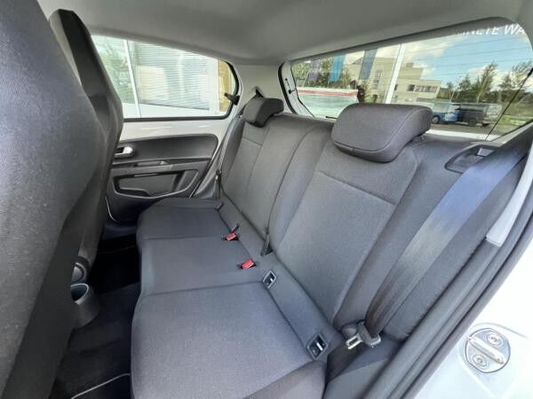 Volkswagen up! e- Style SHZ+MFL+KLIMA+BEHZ. FRONTSCHEIBE