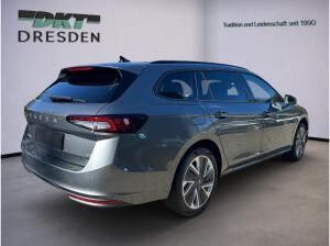 Skoda Superb Combi 1.5 TSI iV 150kW Selection/Transport/AHK/Licht&Sicht/Fahrassistenz/Winter/Infotainment