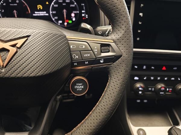 Cupra Ateca 1.5TSI DSG Tribe Edition LED|FullLink|KAM