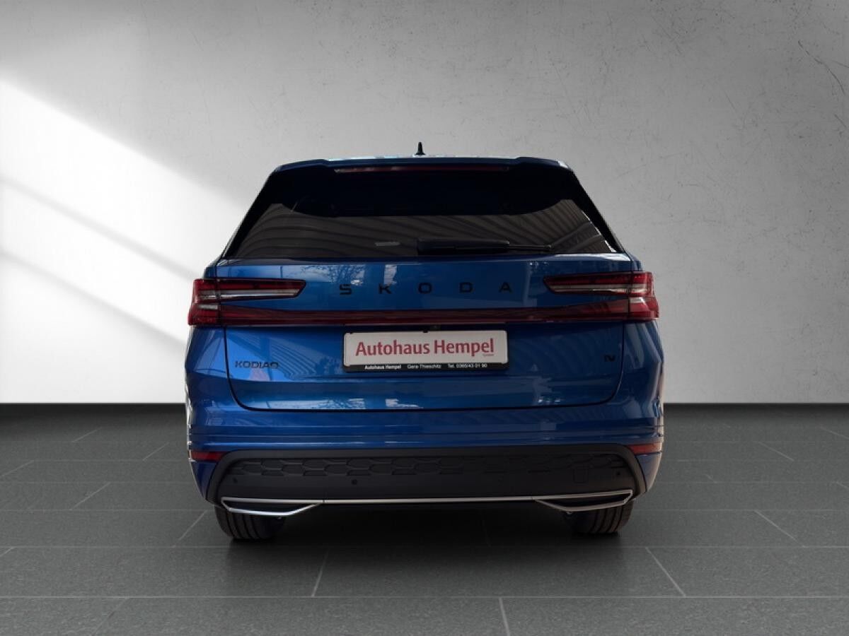 Skoda Kodiaq Skoda Kodiaq 1.5 TSI iV DSG Sportline *PRIVAT*0,5%* l HUD l CANTON l KESSY l 360° l DAB l MATRIX l