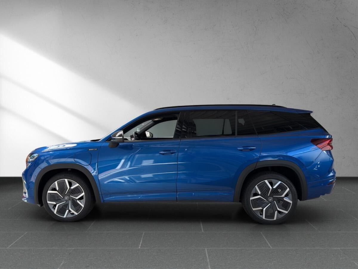 Skoda Kodiaq Skoda Kodiaq 1.5 TSI iV DSG Sportline *PRIVAT*0,5%* l HUD l CANTON l KESSY l 360° l DAB l MATRIX l