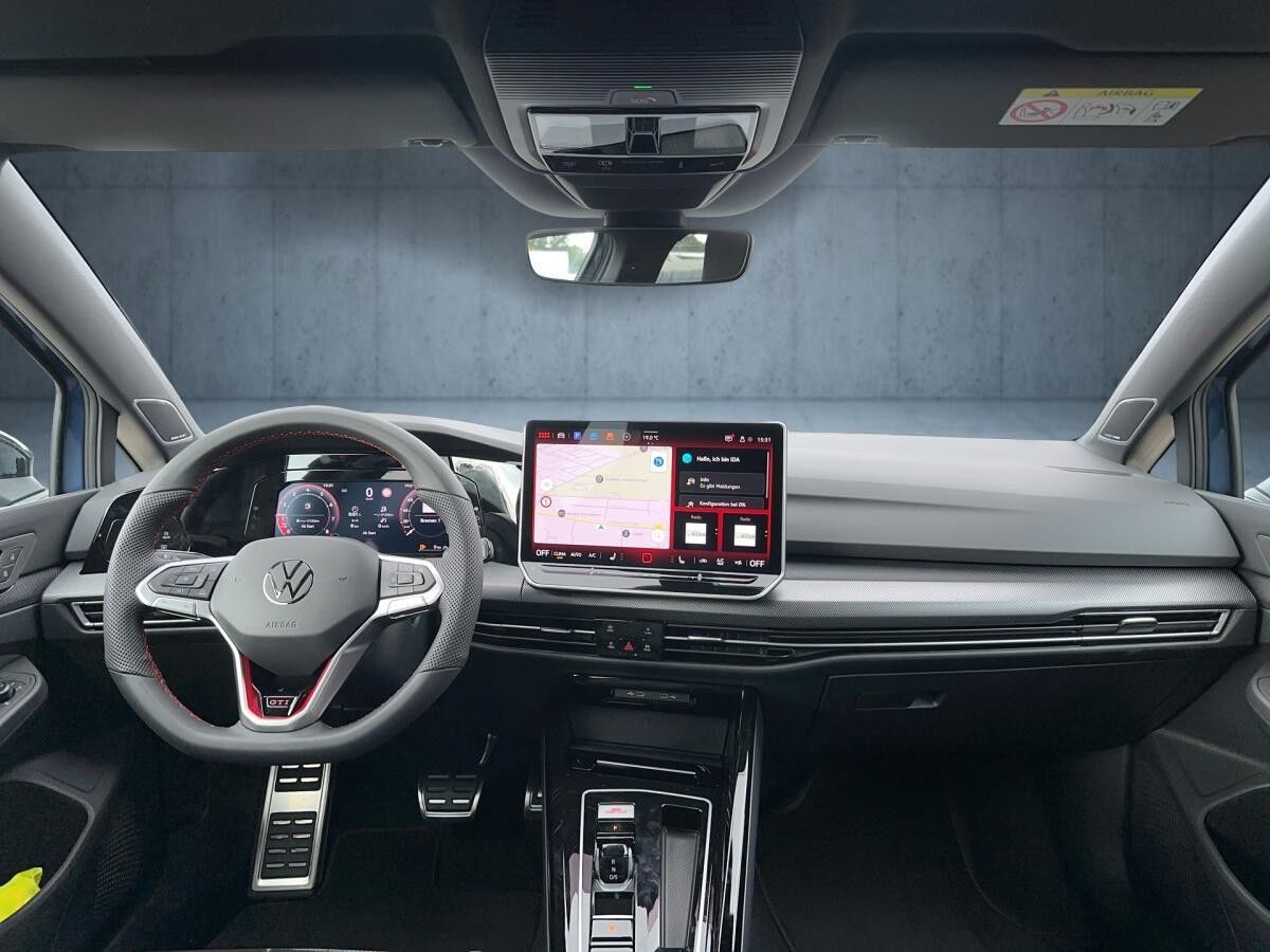 Volkswagen Golf GTI DCC Buisness Paket AHK. AREA-V. PANO WDR WINTER PAKET  **SOFORT VERFÜGBAR!**