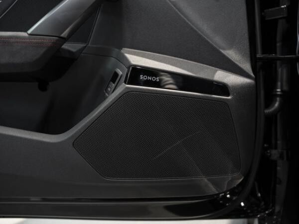 Audi RS3 Limousine S tronic *Pano/ACC/Matrix/uvm.*