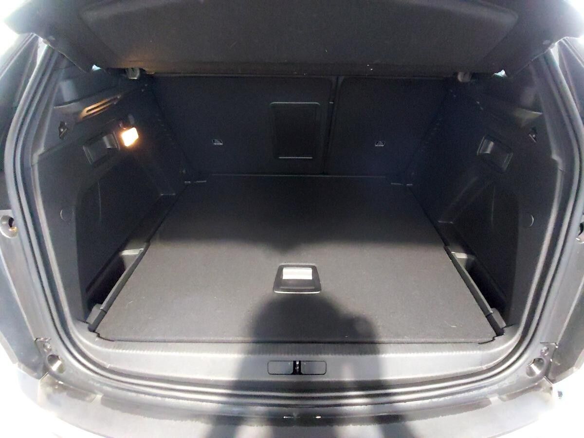 Peugeot 3008 1.5 BlueHDi 130 FAP Allure FLA SpurH LM KAM