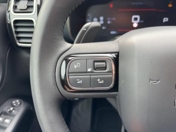 Citroën C5 Aircross 1.2 136 MAX Alcantara+LED+Navi+SHZ