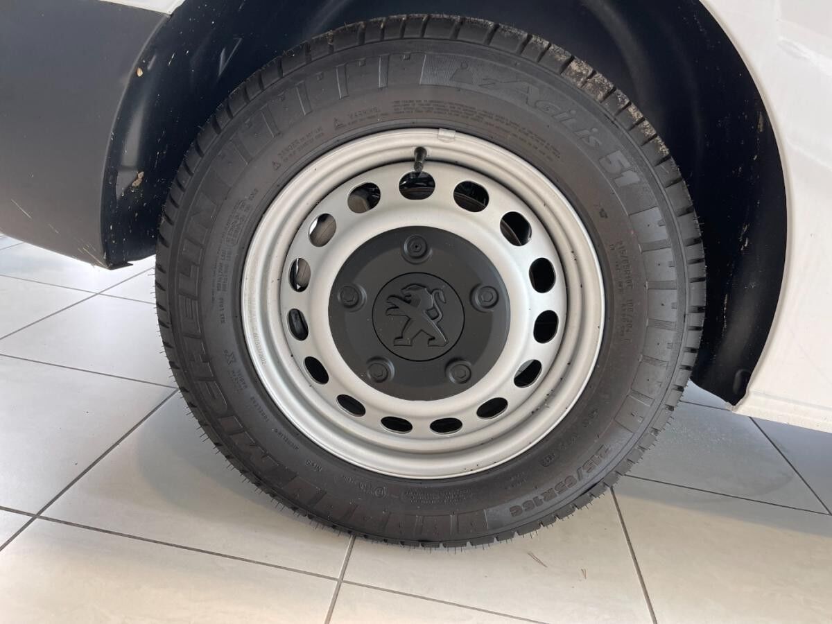 Peugeot Expert Kasten 2.0 BlueHDi 145 FAP PDC