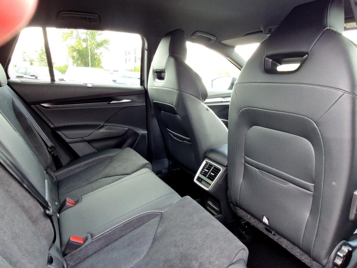 Skoda Elroq 85 Sportline Matrix Navi Sitzhzg. Klimaautom🚀Sofort-Verfügbar🚀Autohaus-Schandert Top-Deal✨