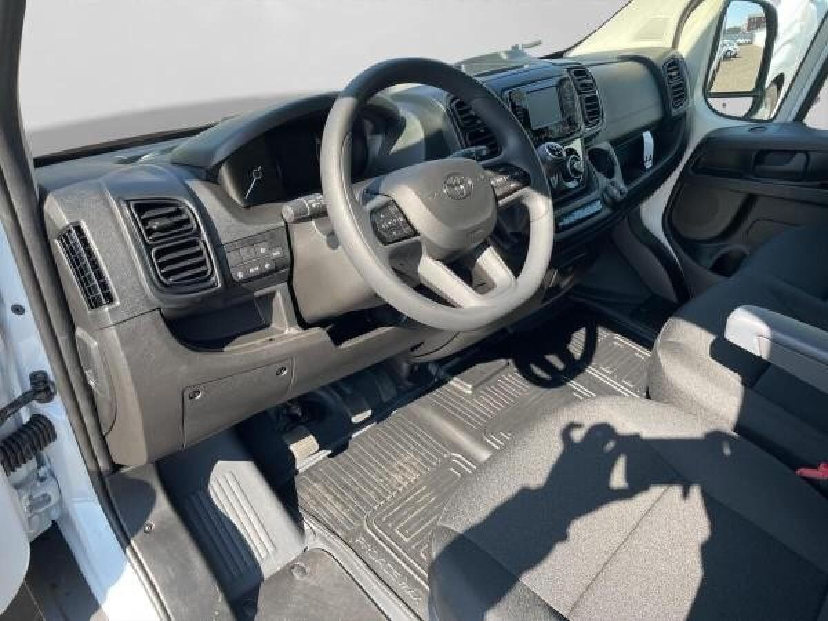 Toyota Proace Max ***L3 Pritsche Doppelkabine Pritsche Doka Work 35H 2.2 Diesel 103kW (140 PS)***