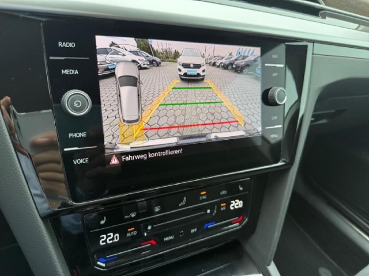 Volkswagen Arteon SB 2.0 TDI SCR Elegance LED AHK Navi