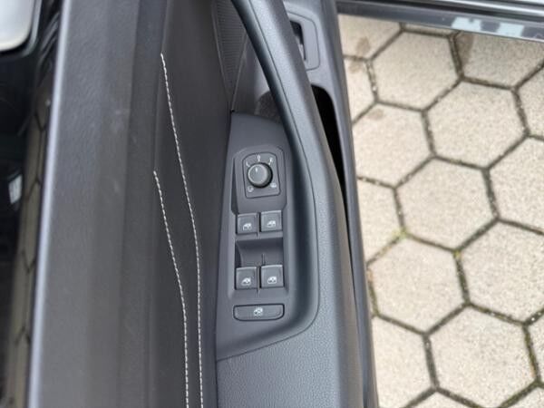 Volkswagen Arteon SB 2.0 TDI SCR Elegance LED AHK Navi
