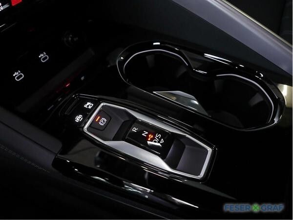 Audi Q5 e-hybrid quattro S line AHK Tech plus 360°