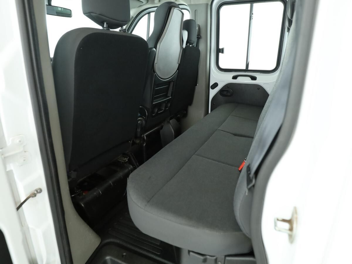 Renault Master Pritsche dCi 130 L3H1 7 Sitze AHK Klima