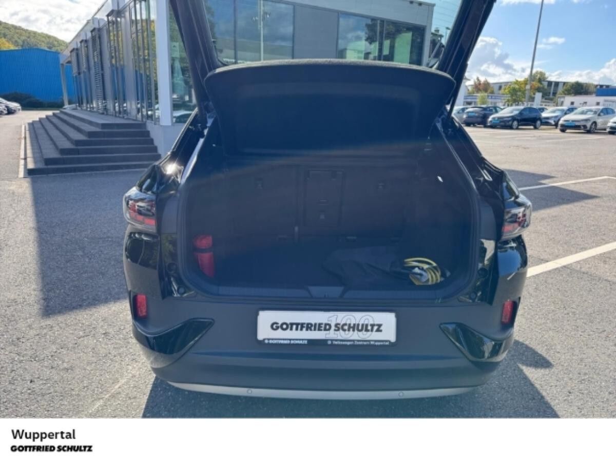 Volkswagen ID.5 Pro 210 kW NAVI ACC LED SHZ PDC LM