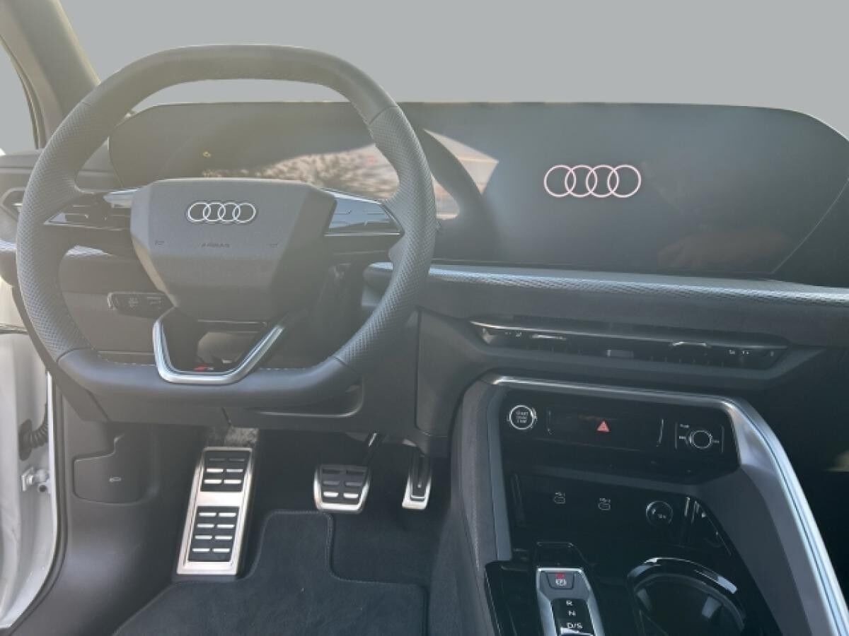 Audi Q5 SUV edition one TDI quattro 150 kW S tronic