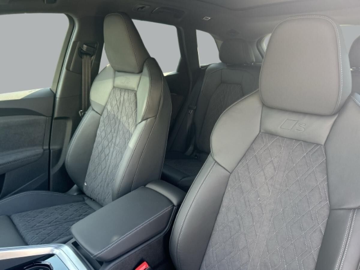 Audi Q5 SUV edition one TDI quattro 150 kW S tronic