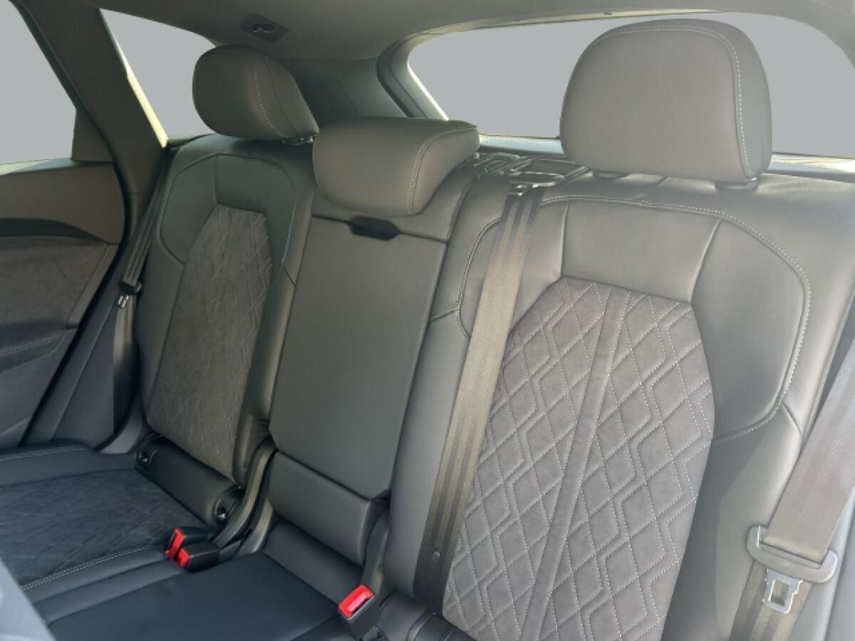 Audi Q5 SUV edition one TDI quattro 150 kW S tronic