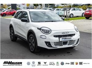 Fiat 600 Icon Hybrid 1.2 T3 DCT TECH NAVI KAMERA TEMPOMAT KEYLESS APPLE ANDROID