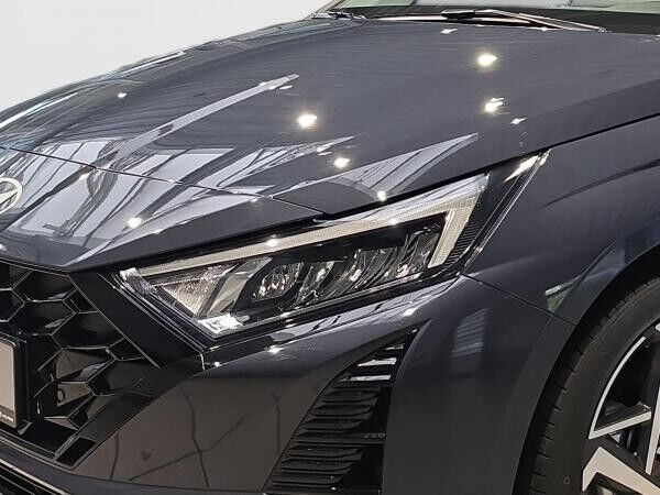 Hyundai i20 7-DCT Prime NAVI LED