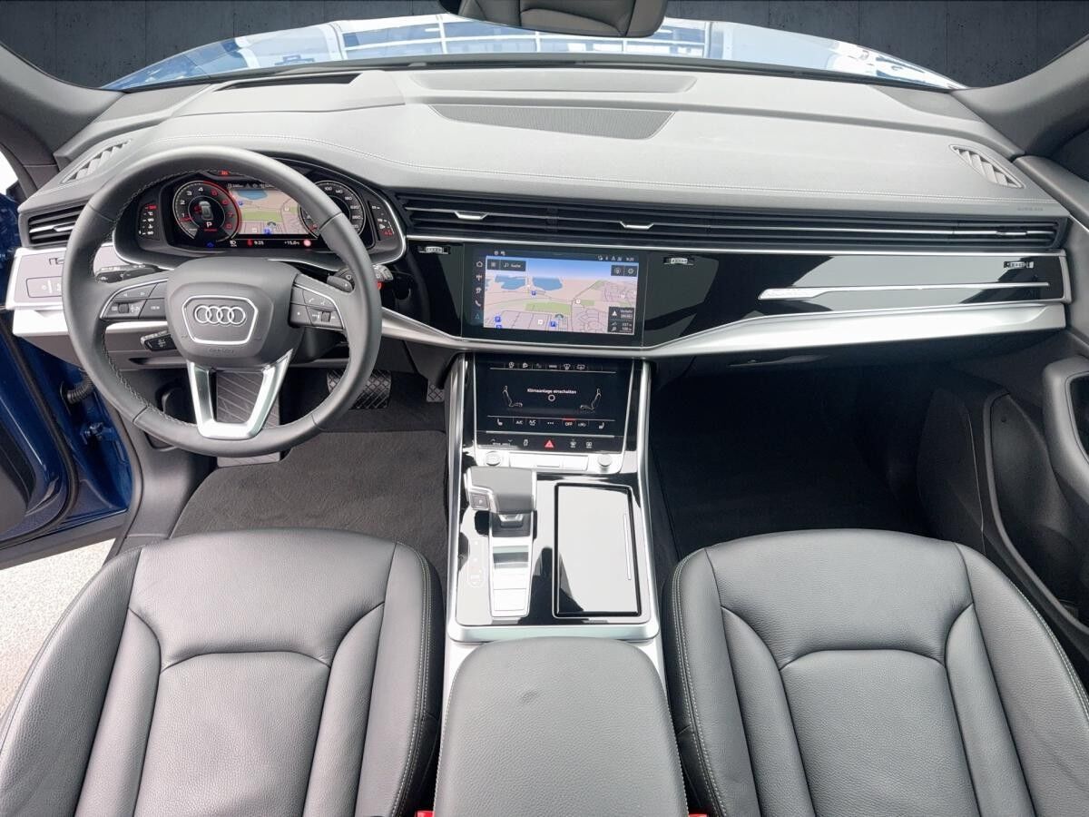 Audi Q8 SUV 55 TFSI qu. tiptr. Luft PANO HUD Matrix