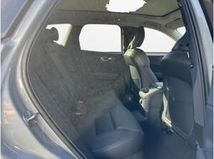 Volvo XC60 T6 AWD Plus Dark 8-Gang Automatikgetriebe