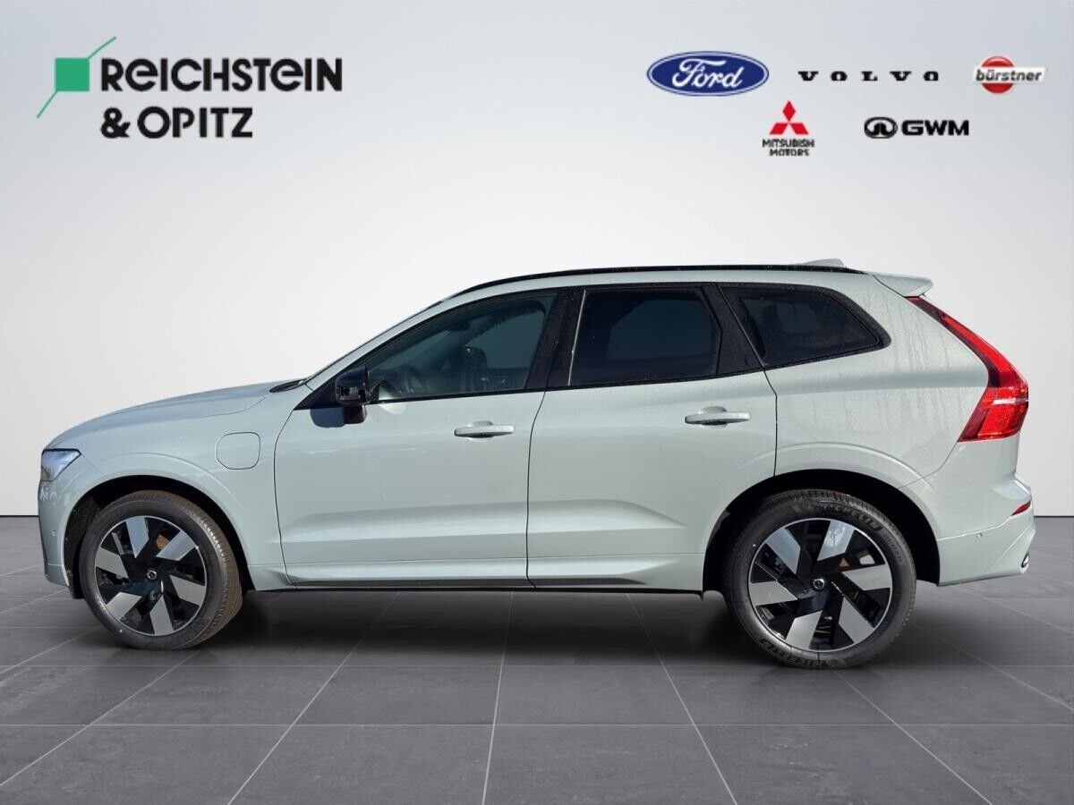 Volvo XC60 T6 AWD Plus Dark 8-Gang Automatikgetriebe
