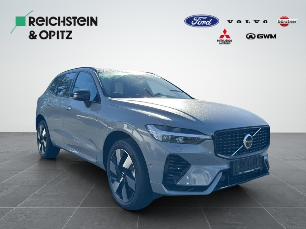 Volvo XC60 T6 AWD Plus Dark 8-Gang Automatikgetriebe