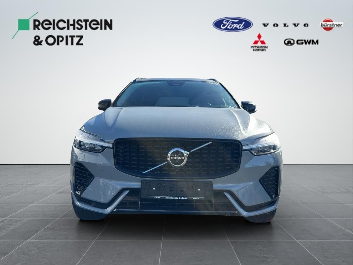 Volvo XC60 T6 AWD Plus Dark 8-Gang Automatikgetriebe