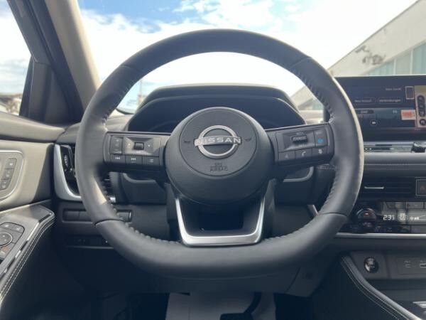 Nissan X-Trail e-Power e-4orce Tekna 1.5 VC-T EU6e HUD Navi Memory Sitze 360 Kamera LED ACC