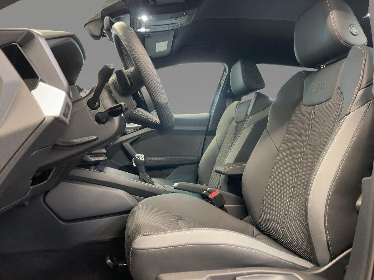 Audi A1 Sportback S line 40 TFSI virtual LED Navi Teilleder DAB
