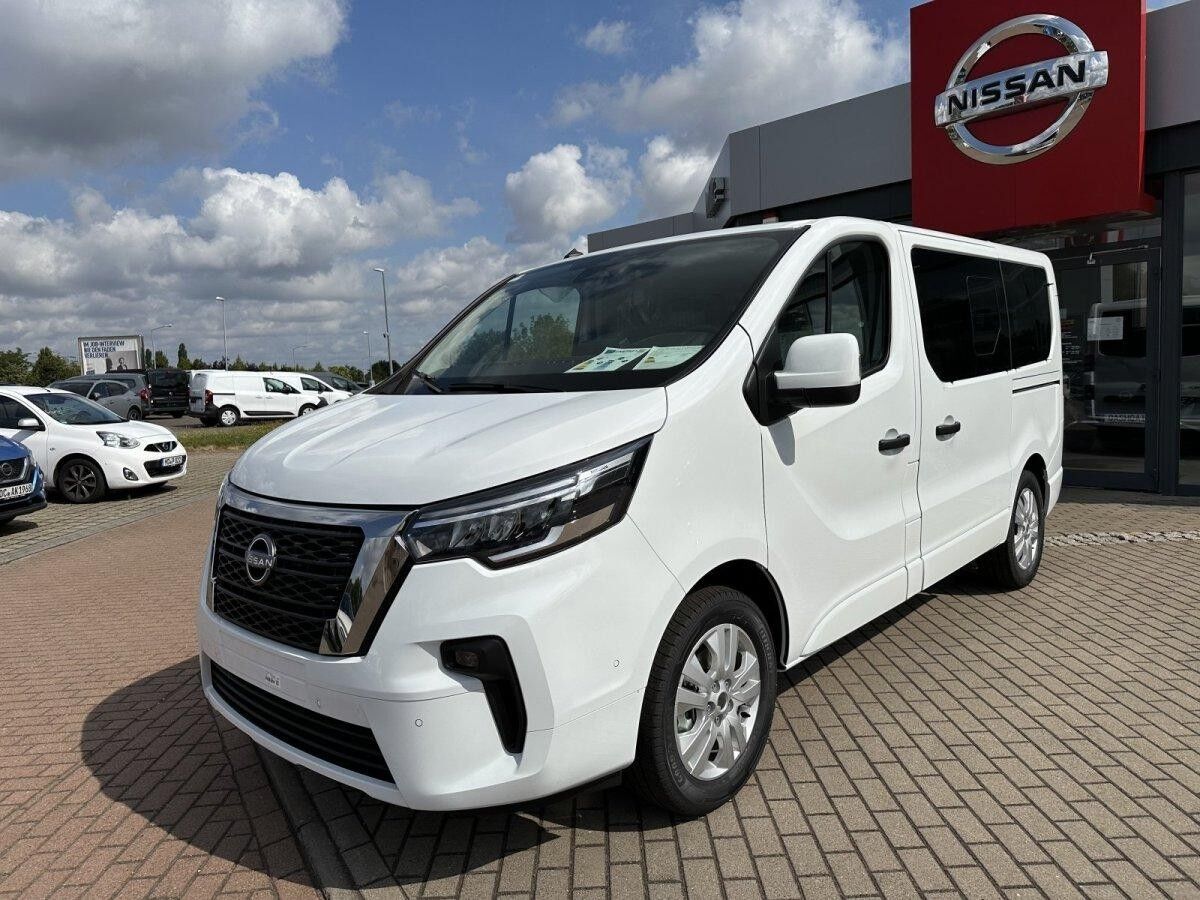 Nissan Primastar KOMBI 150MT TEKNA 8 SITZE L1H1 2ST DESIGN SOFORT
