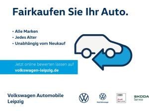 Volkswagen Golf VIII 1.5 eTSI R-Line *Pano*DSG*Navi*PDC