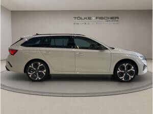 Skoda Octavia Combi RS SOFORT VERFÜGBAR! Navi Pano AHK 360 eHeck