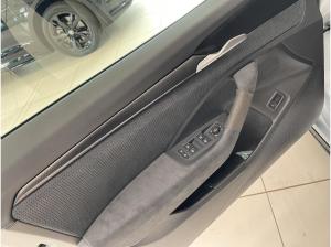 Skoda Superb Combi Sportline 2.0 TDI SOFORT VERFÜGBAR! Navi DCC PANO AHK eHeck