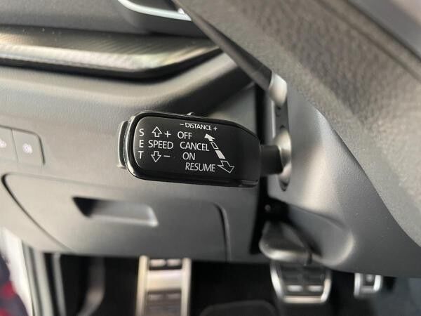 Skoda Octavia Combi RS SOFORT VERFÜGBAR! Navi Pano AHK 360 eHeck