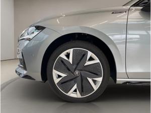 Skoda Superb Combi Sportline 2.0 TDI SOFORT VERFÜGBAR! Navi DCC PANO AHK eHeck