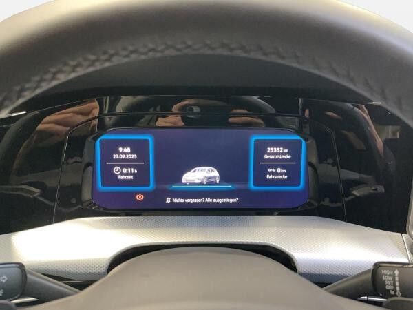 Volkswagen Golf VIII GOAL 1.5 eTSI DSG ACC AHK AUT Kam. LED