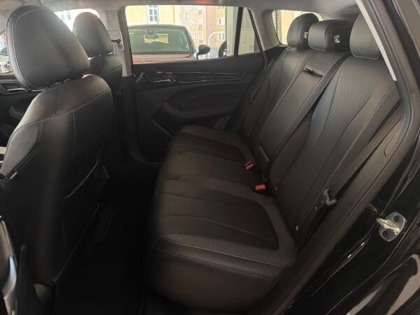 MG MG5 5 Elektromotor Maximale Lux Automatik / Navi