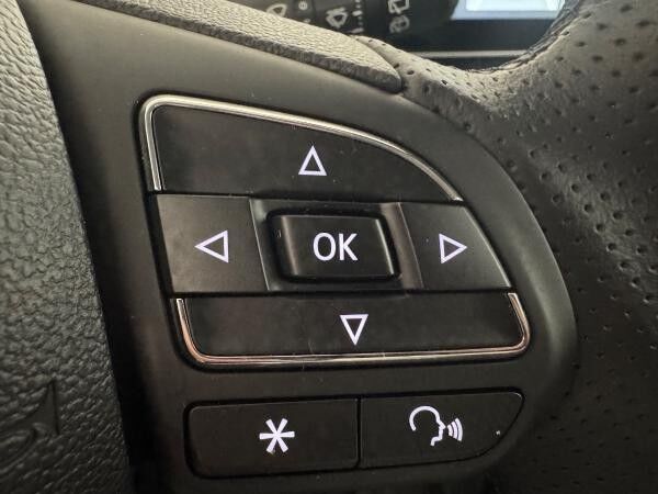 MG MG5 5 Elektromotor Maximale Lux Automatik / Navi