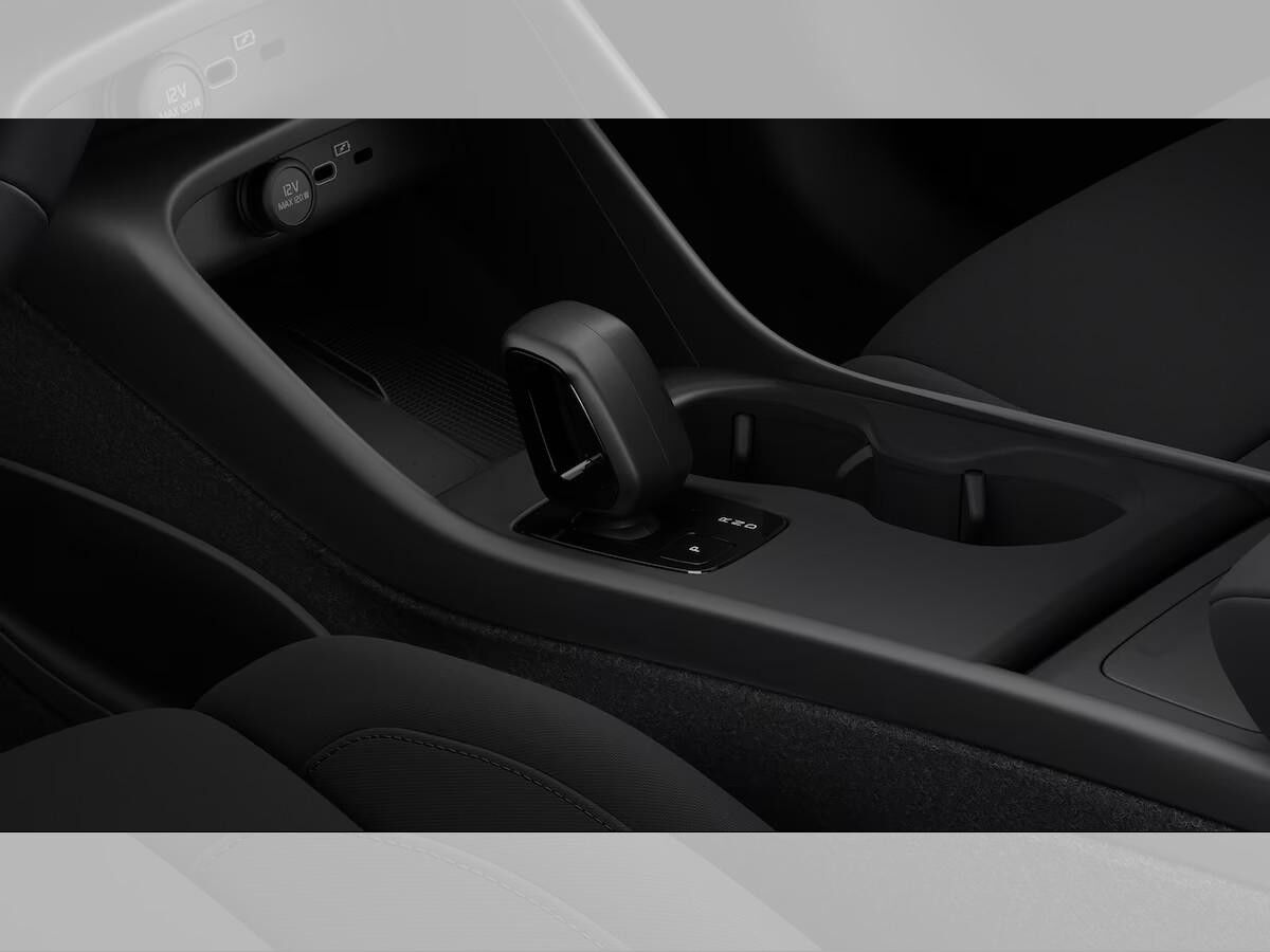 Volvo EX40 Plus Dark Single Motor Ext. Range * Elegantes Design, modernste Technologie *