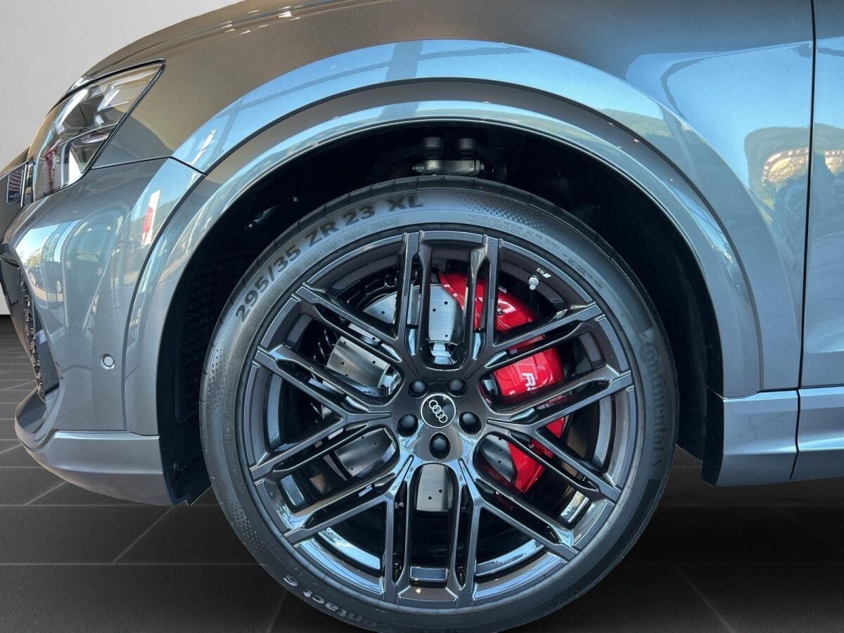 Audi RS Q8 SUV tiptronic Audi RS Q8 SUV tiptronic