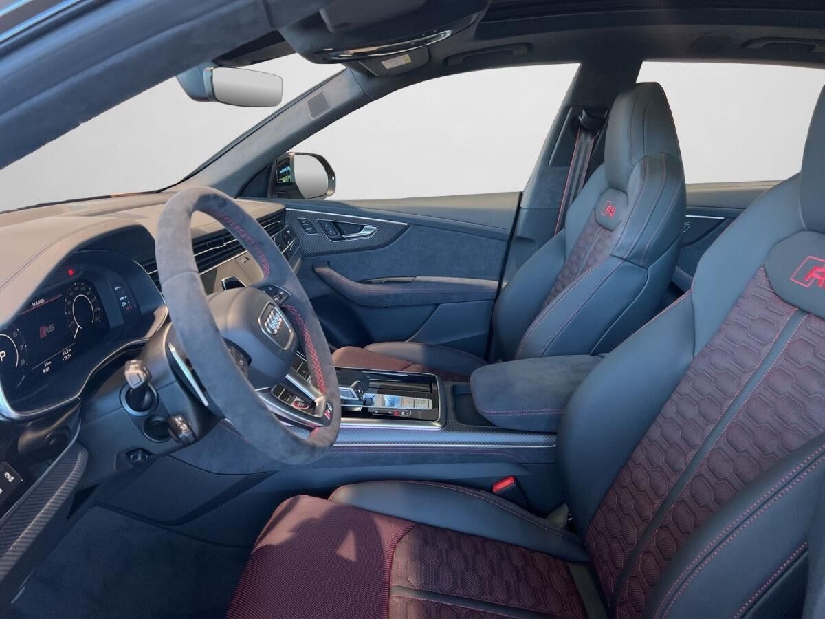 Audi RS Q8 SUV tiptronic Audi RS Q8 SUV tiptronic