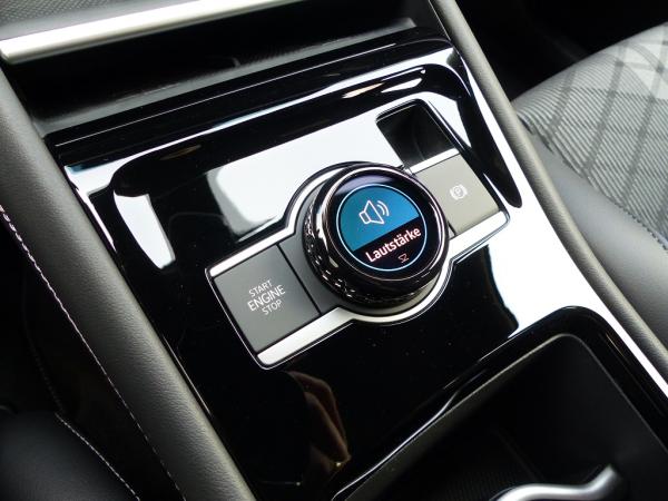 Volkswagen Tiguan R-Line 2,0 l TDI SCR 4MOTION 142 kW ( 193 PS) 7-Gang-Doppelkupplungsgetriebe DSG