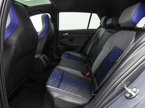 Volkswagen Golf R BLACK EDITION 2.0 TSI 4M DSG Pano Navi Winter
