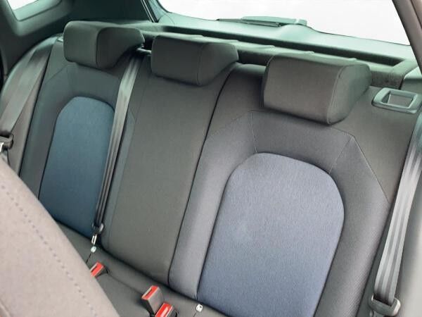 Seat Arona 1.0 TSI FR Black Edition Navi Sitzhzg. KAM LED ACC Kessy