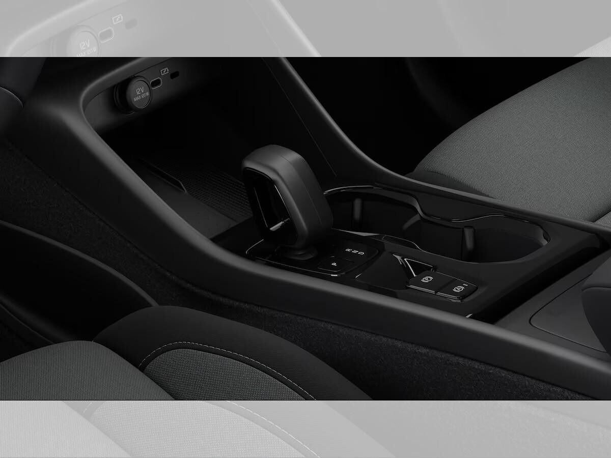 Volvo XC40 B3 Plus Black Edition Aut. * Gehaltserhöhung? Dienstwagen! *