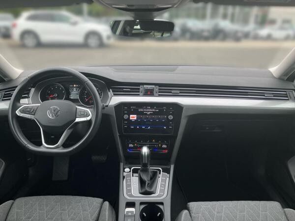 Volkswagen Passat Variant Business 1.5 TSI DSG / LED, ACC