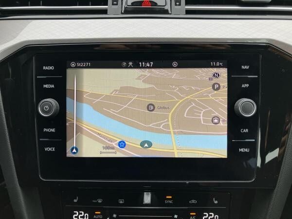 Volkswagen Passat Variant Business 1.5 TSI DSG / LED, ACC
