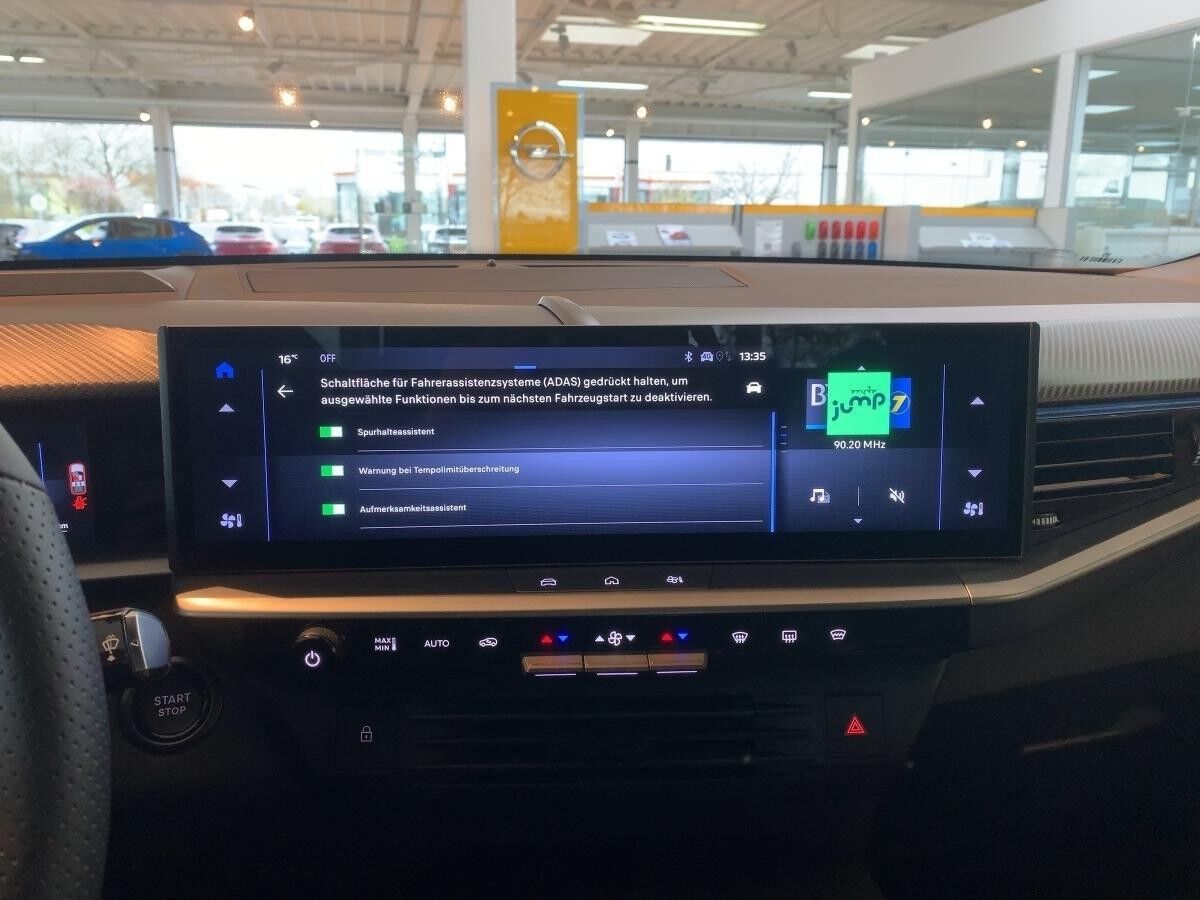 Opel Grandland Hybrid Edition - Kamera