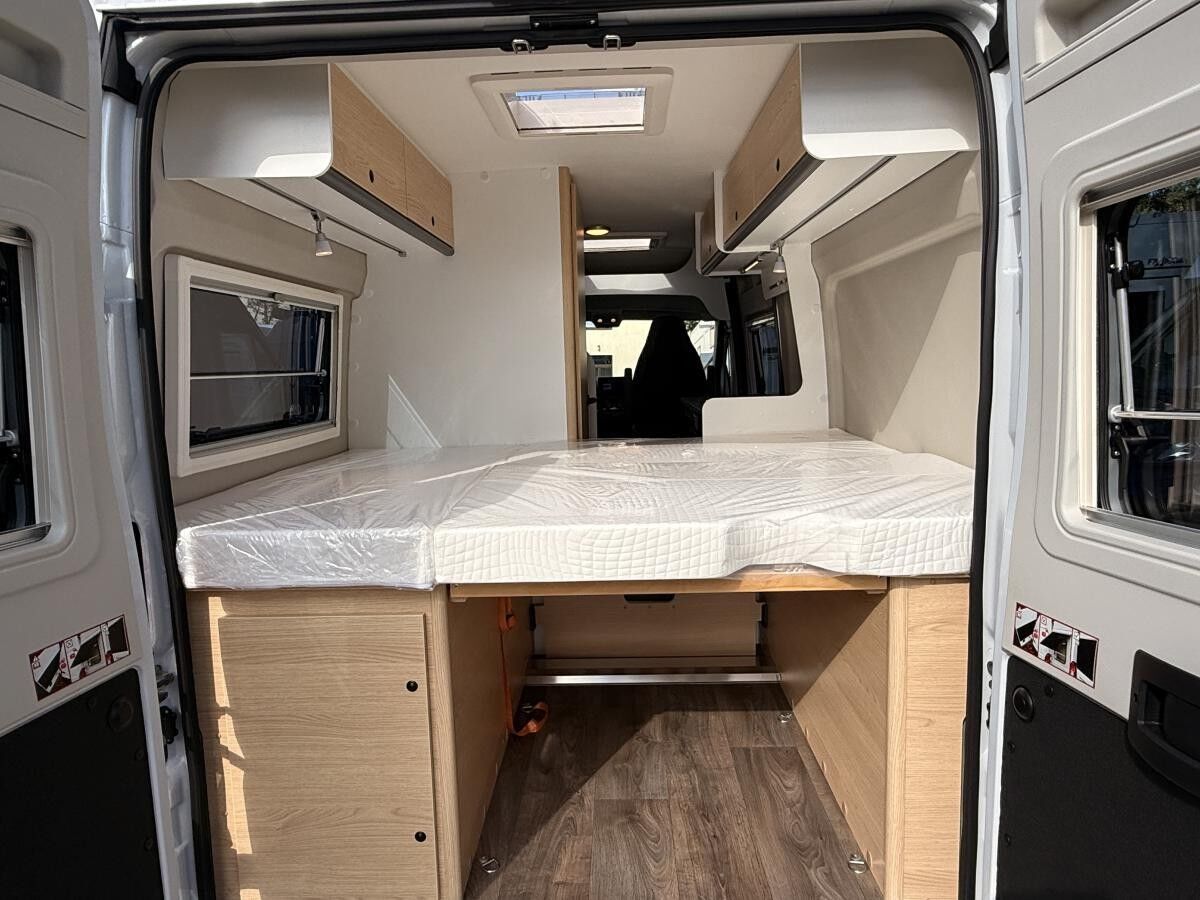 Peugeot Boxer Sunlight Cliff 600 #AKTION